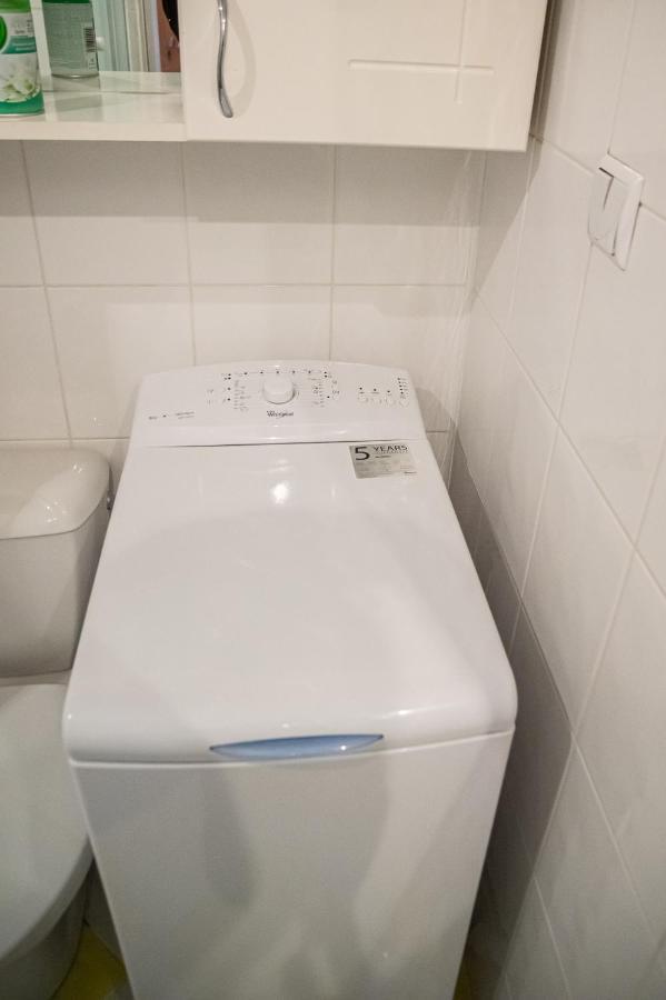 Lovely One Bedroom Apartment Nové Zámky 外观 照片